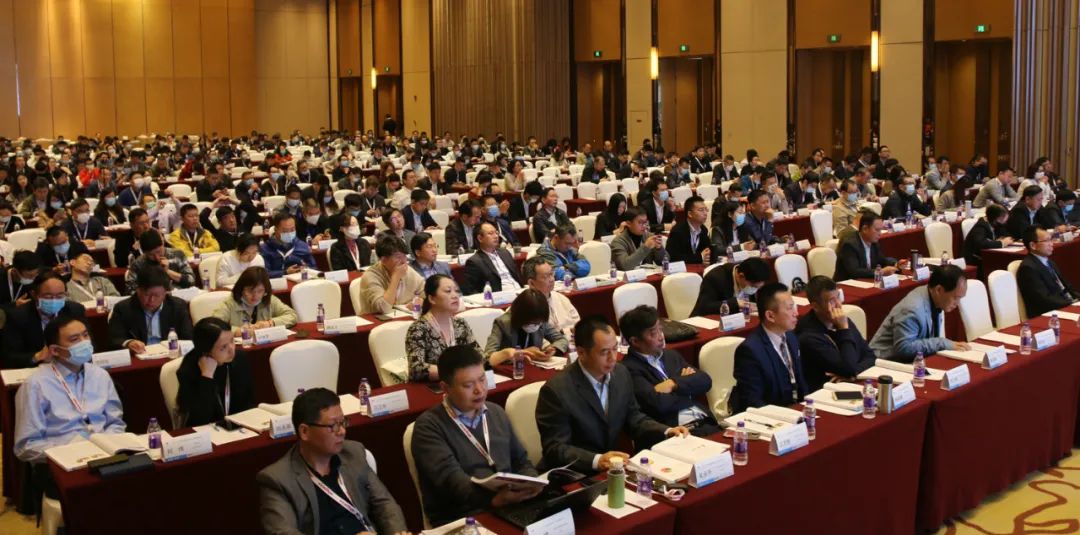 2021年（第17届）中国热熔胶专业高峰论坛在扬州盛大开幕